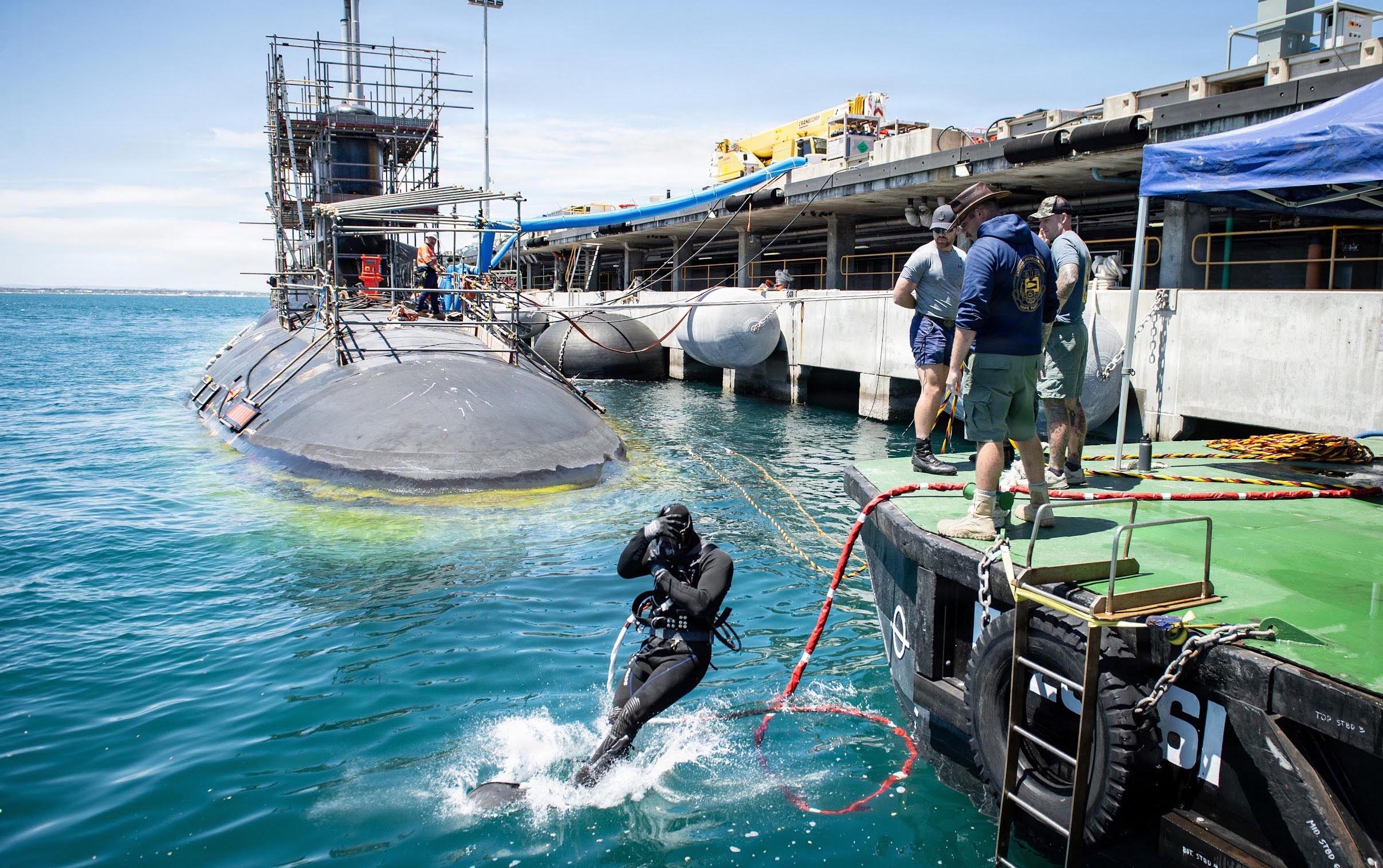  Dive operations underway in November 2025 during a Submarine Maintenance Period for USS Vermont. Image: U.S. Navy | Cmdr. Erik Wells