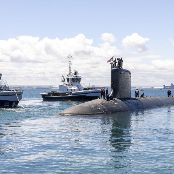 United States Navy Virginia class fast-attack submarine, USS Vermont (SSN 792), departs HMAS Stirling after completing a Submarine Maintenance Period in Western Australia.