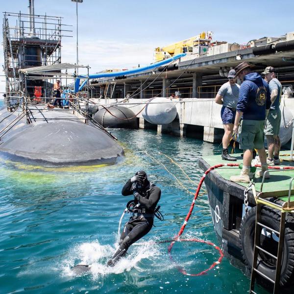 Dive operations underway in November 2025 during a Submarine Maintenance Period for USS Vermont. Image: U.S. Navy | Cmdr. Erik Wells