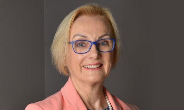 Dr Kath Smith.