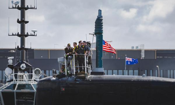 The Virginia-class fast-attack submarine USS Vermont (SSN 792) arrives at HMAS Stirling in Western Australia for a scheduled Submarine Maintenance Period (SMP), marking the first time Pearl Harbour Naval Shipyard and Intermediate Maintenance Facility will lead and execute SSN maintenance in Australia.